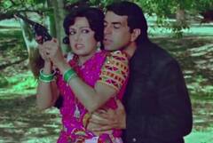 Sholay Cast Fees: जय-वीरू से लेकर गब्बर-बसंती तक स्टार्स को कितनी फीस मिली? रकम सुनेंगे तो आ जाएगी हंसी!