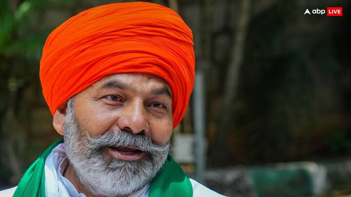 राकेश टिकैत ने जोर देते हुए आगे कहा कि आप (पीएम नरेंद्र मोदी और सरकार) किसानों को उनकी फसल पर उचित कीमत दिलाएं. अगर आप ऐसा करते हैं तो इससे आपकी भी जरूरतों की पूर्ति होगी और विदेश की भी जरूरतें पूरी होंगी. किसी को भी कोई समस्या नहीं आएगी.