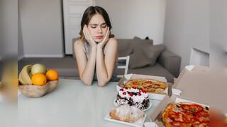 फैटी फूड आइटम बढ़ा सकते हैं एंजाइटी, रिसर्च में हुआ चौंकाने वाला खुलासा, आज ही बनाएं इनसे दूरी