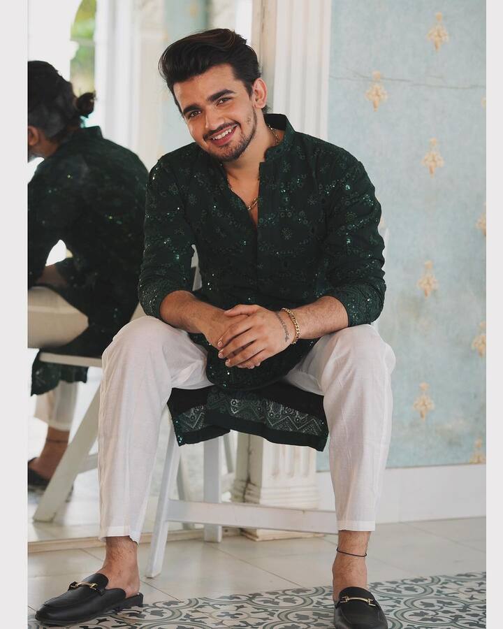 Vishal Pandey: Mumbai-based Vishal Pandey started his journey with TikTok, he used to make videos with Samiksha and Bhawin. With a following of 9 million on social media, he has also featured in numerous music videos. (Image: Instagram/@vishalpandey_21)