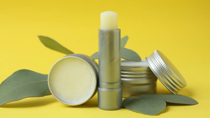 Lip Balm: Protect your lips by applying a nourishing lip balm with SPF. This keeps them soft, hydrated and guarded against the sun’s rays. Remember, your lips need protection too, especially since they lack the natural oils found in the rest of your skin. (Image Source: Canva)