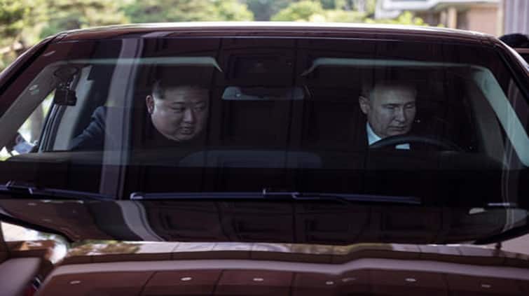 Russia president putin gifts aurus senat to north Korea president kim Putin and Kim: ఉత్తర కొరియా అధ్యక్షుడు కిమ్‌కి డ్రైవర్ గా రష్యా అధ్యక్షుడు పుతిన్