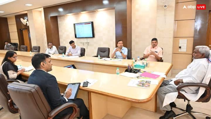 मौजूदा विधानसभा का कार्यकाल खत्म होने के पहले राज्य सरकार ने वेतन-भत्ता बढ़ाने से जुड़ा फैसला लिया.