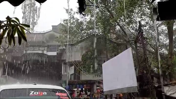 ગુજરાતમાં ચોમાસા માટે રાહતના સમાચાર છે. હવામાન વિભાગના જણાવ્યા મુજબ, આજથી ચોમાસું ફરી સક્રિય થશે અને રાજ્યના ઘણા ભાગોમાં વરસાદ થશે.