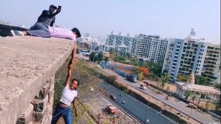 Pune Teen Viral video Maharashtra Instagram reels Maharashtra: Viral Video Of Pune Teens' Reckless Stunt Triggers Public Outrage — WATCH