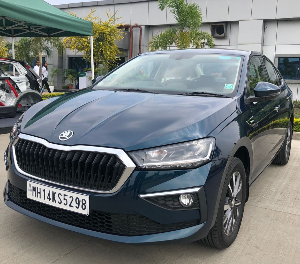 Skoda Slavia Price: स्कोडा स्लाविया की कीमत में हुई कटौती, कंपनी दे रही एक लाख रुपये तक का डिस्काउंट