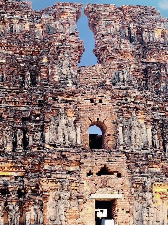 हम्पी को क्यों माना जाता है बेहद खास?