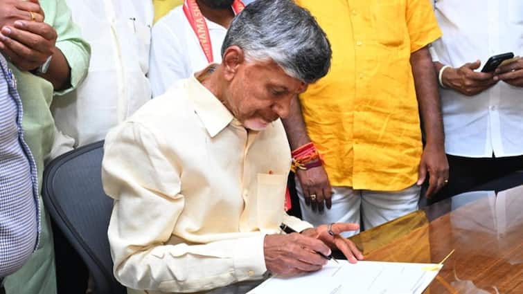 Dwaraka Tirumala Rao Appointed As DGP Of Andhra Pradesh Dwaraka Tirumala Rao Appointed As DGP Of Andhra Pradesh