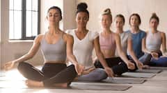 Yoga Day : ਯੋਗ ਦਿਵਸ 'ਤੇ ਹਜ਼ਾਰਾਂ ਲੋਕਾਂ ਨੇ ਕੀਤਾ ਯੋਗਾ, ਵੇਖੋ ਤਸਵੀਰਾਂ