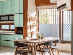 Vastu Tips: વાસ્તુ અનુસાર ઘરમાં ડાઇનિંગ ટેબલ કઇ દિશામાં હોવું જોઇએ, જાણો વાસ્તુના નિયમો