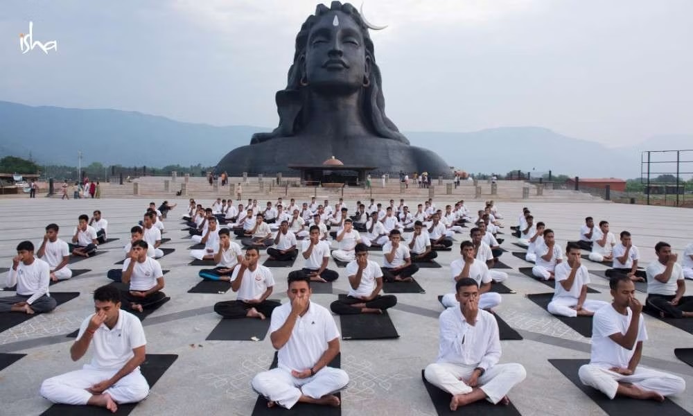 International Yoga Day:યોગનું વિજ્ઞાન અને સંસ્કૃતિ માનવતાને ભારતની અણમોલ ભેટ: સદગુરૂ