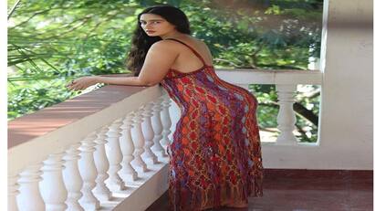 Megha Shukla Photo: બોલિવૂડ ફિલ્મ અભિનેત્રી મેઘા શુક્લાએ તાજેતરમાં જ પોતાની બોલ્ડ તસવીરોથી ઈન્સ્ટાગ્રામની દુનિયામાં હલચલ મચાવી દીધી છે.