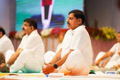Yoga Day 2024: MP में बारिश के बीच भी योग दिवस की धूम, CM मोहन यादव ने भी किया योग्याभास, देखें तस्वीरें