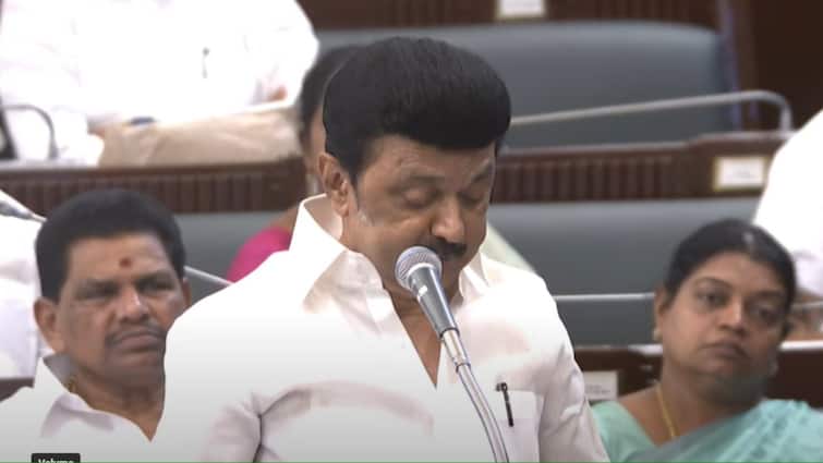 Kallakurichi Hooch Tragedy: Tamil Nadu Vs Opposition Unfolds In Assembly After Eviction Of AIADMK MLAs Kallakurichi Hooch Tragedy: Tamil Nadu Vs Opposition Unfolds In Assembly After Eviction Of AIADMK MLAs