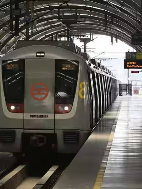 मेट्रो स्टेशन के प्लेटफॉर्म पर क्यों होती है ये पीली लाइन?