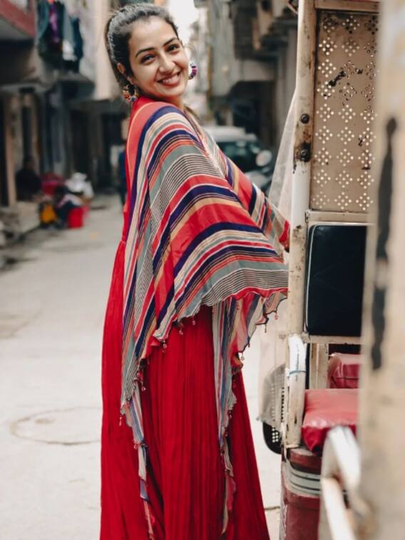 वड़ा पाव बेचने से पहले चंद्रिका दीक्षित क्या करती थीं?