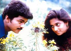 Vijay Romantic Movie : விஜய் நடிப்பில் வெளிவந்த சிறந்த ரொமாண்டிக் படங்கள்!