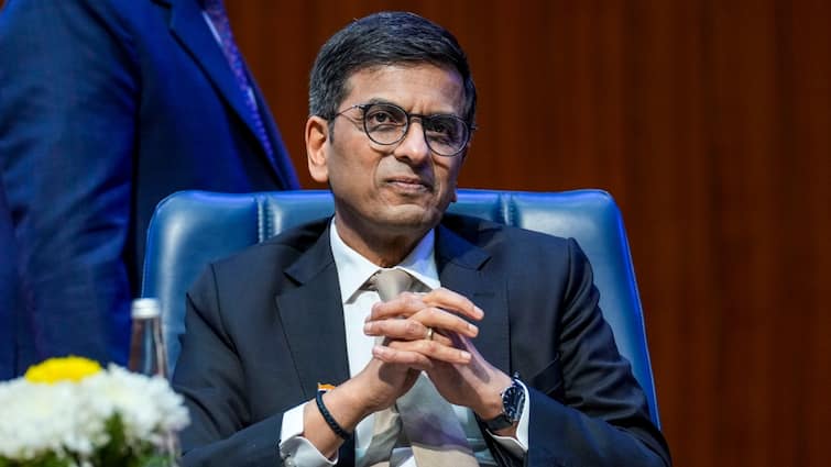 Chief Justice DY Chandrachud Oxford Union Never Faced Any Political Pressure From Govt Never Faced Any Political Pressure From Govt In 24 Years As Judge: Chief Justice Chandrachud
