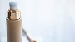 Monsoon Makeup Tips: 6 Ways To Prevent Makeup From Fading In The Rain