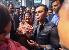 Shivraj Singh Chouhan Son Remark: क्या बुधनी सीट से चुनाव लड़ेंगे शिवराज सिंह चौहान के बेटे? MP में एक्टिव हुए कार्तिकेय, अटकलों को मिला बल