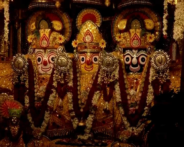 रथयात्रा से पहले अहमदाबाद में 108 कलश जलयात्रा निकाली गई