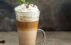 ਕੋਲਡ ਕੌਫੀ ਪੀਣ ਨਾਲ ਸਰੀਰ 'ਚ ਹੋਣ ਲੱਗਦੀ ਹੈ ਪਾਣੀ ਦੀ ਕਮੀ ? ਜਾਣੋ ਕੀ ਕਹਿੰਦੇ ਨੇ ਸਿਹਤ ਮਾਹਿਰ