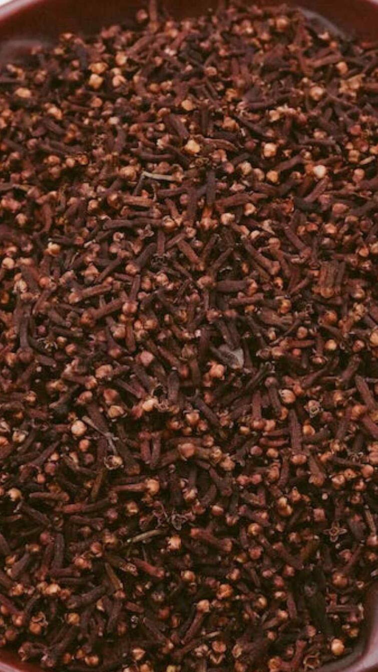 Cloves Benefits Remedy for serious to serious ailments from kidney to cancer Cloves Benefits: ਕਿਡਨੀ ਤੋਂ ਲੈ ਕੇ ਕੈਂਸਰ ਤੱਕ ਗੰਭੀਰ ਤੋਂ ਗੰਭੀਰ ਬਿਮਾਰੀਆਂ ਲਈ ਰਾਮਬਾਣ ਸਿਰਫ 2 ਲੌਂਗ