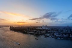 River: દુનિયાની સૌથી ઉંડી નદી, જેમાં કેટલાય માળના જહાજો પણ ડૂબે તો પણ દેખાશે નહીં...