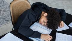 नीट 2024 की परीक्षा कल, एग्जाम देने पहले पढ़ लें ये जरूरी गाइडलाइन