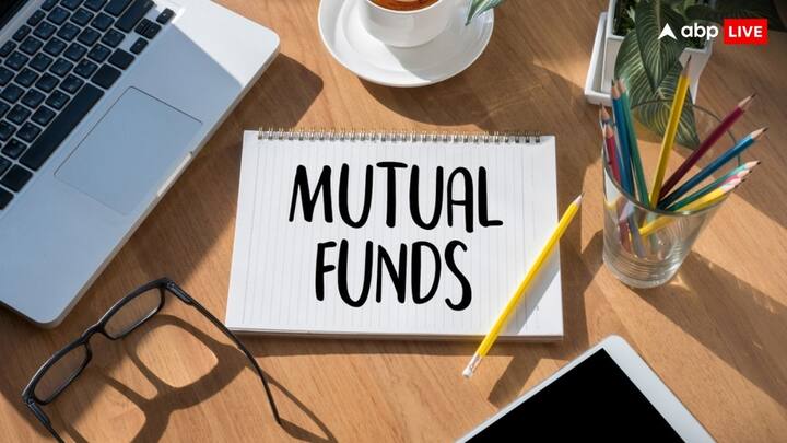 डिस्क्लेमर: यहां मुहैया जानकारी सिर्फ सूचना हेतु दी जा रही है. यहां बताना जरूरी है कि मार्केट में निवेश बाजार जोखिमों के अधीन है. निवेशक के तौर पर पैसा लगाने से पहले हमेशा एक्सपर्ट से सलाह लें. ABPLive.com की तरफ से किसी को भी पैसा लगाने की यहां कभी भी सलाह नहीं दी जाती है.