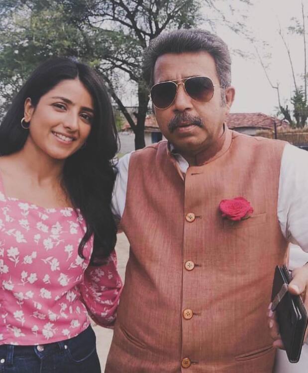 आता तिसऱ्या सिझनमध्ये विधायकची मुलगी हे पात्र अनेकांच्या उत्सुकतेचा विषय झाला आहे.