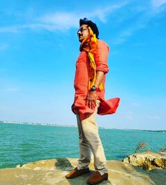 Bollywood actor : 11 बंगले,36 कोटींची नेटवर्थ, सरकारकडूनही येतो दर महिन्याला पगार; तरीही कर्जबाजारी झालाय 'हा' अभिनेता