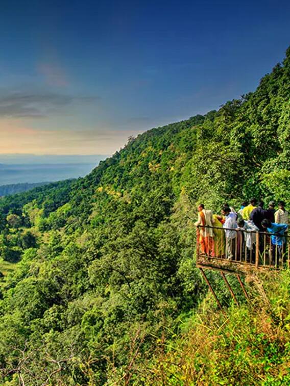 मानसून में घूमने के लिए मध्य प्रदेश की जगहें हैं बेस्ट