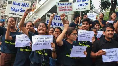 National Testing Agency NTA says 750 Of 1563 Students Skipped NEET UG Retest NEET Retest: நீட் மறுதேர்வு.. பாதிக்கும் மேற்பட்டவர்கள் எழுதவில்லை.. தேசிய தேர்வு முகமை அதிர்ச்சி தகவல்!
