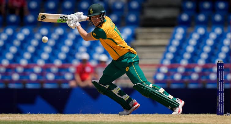 SA vs ENG highlights South Africa David Miller Reprimanded For Breaching ICC Code Of Conduct South Africa's David Miller Reprimanded For Breaching ICC Code Of Conduct In SA vs ENG T20 World Cup Match