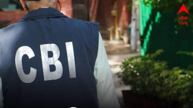 NEET Paper Leak CBI begins investigation All Input will collected across country accused will be on remand interrogate NEET Paper Leak: NEET मामले में CBI ने शुरू की जांच, देशभर से इनपुट इकट्ठा करेगी एजेंसी, आरोपियों से भी होगी पूछताछ