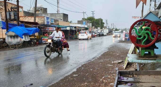 Gir Somnath Rain: ગીર સોમનાથના તાલાલા પંથકમાં બે ઈંચ વરસાદ, અનેક વિસ્તારોમાં ભરાયા પાણી