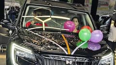 Shobha shetty Yashwanth: కాబోయే భర్త యశ్వంత్ కి ఖరీదైన కారు గిఫ్ట్ ఇచ్చిన కార్తీకదీపం డాక్టరమ్మ శోభాశెట్టి!