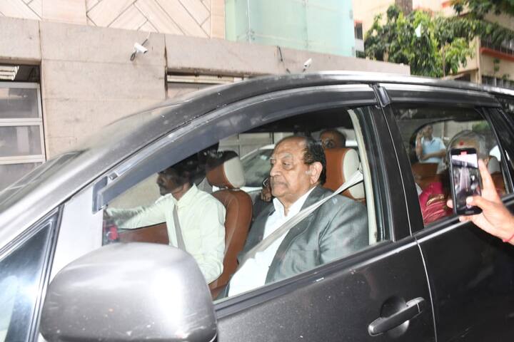 Our best wishes to Sonakshi and Zaheer as they start a new chapter in life