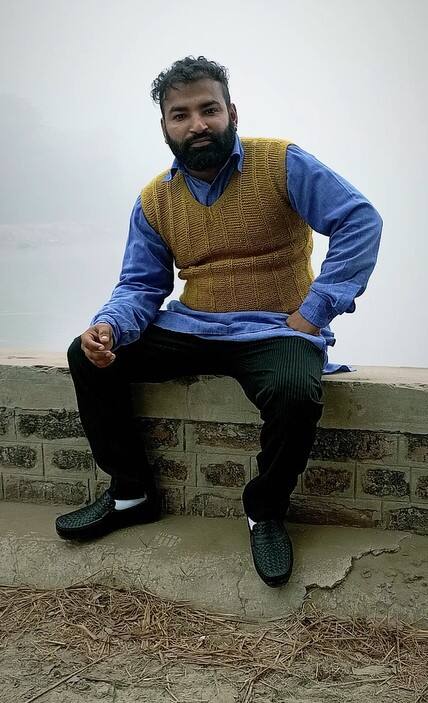 ਇਨ੍ਹਾਂ ਹਸਤੀਆਂ ਨੇ ਜਤਾਇਆ ਸੋਗ ਰਣਦੀਪ ਸਿੰਘ ਭੰਗੂ ਦੇ ਅਚਾਨਕ ਦੇਹਾਂਤ ਨਾਲ ਪੰਜਾਬੀ ਫਿਲਮ ਇੰਡਸਟਰੀ 'ਚ ਸੋਗ ਦਾ ਮਾਹੌਲ ਬਣਿਆ ਹੋਇਆ ਹੈ। ਦੱਸ ਦੇਈਏ ਕਿ ਰਣਦੀਪ ਸਿੰਘ ਭੰਗੂ ਦਾ ਫਿਲਮ ਇੰਡਸਟਰੀ ਵਿੱਚ ਸ਼ਾਨਦਾਰ ਕਰੀਅਰ ਸੀ। ਉਨ੍ਹਾਂ ਦੇ ਕਰੀਅਰ ਵਿੱਚ ਗੁਰਪ੍ਰੀਤ ਕੌਰ ਭੰਗੂ, ਕਰਮਜੀਤ ਅਨਮੋਲ, ਮਲਕੀਤ ਰੌਣੀ ਵਰਗੇ ਸਿਤਾਰਿਆਂ ਨੇ ਵੀ ਅਹਿਮ ਭੂਮਿਕਾ ਨਿਭਾਈ।