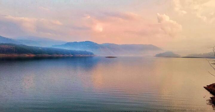 इस पैकेज का लुत्फ आप हर शनिवार को उठा सकते हैं. पैकेज में आपको मील में ब्रेकफास्ट और डिनर की सुविधा मिल रही है. लंच की व्यवस्था सैलानियों को खुद करनी होगी.