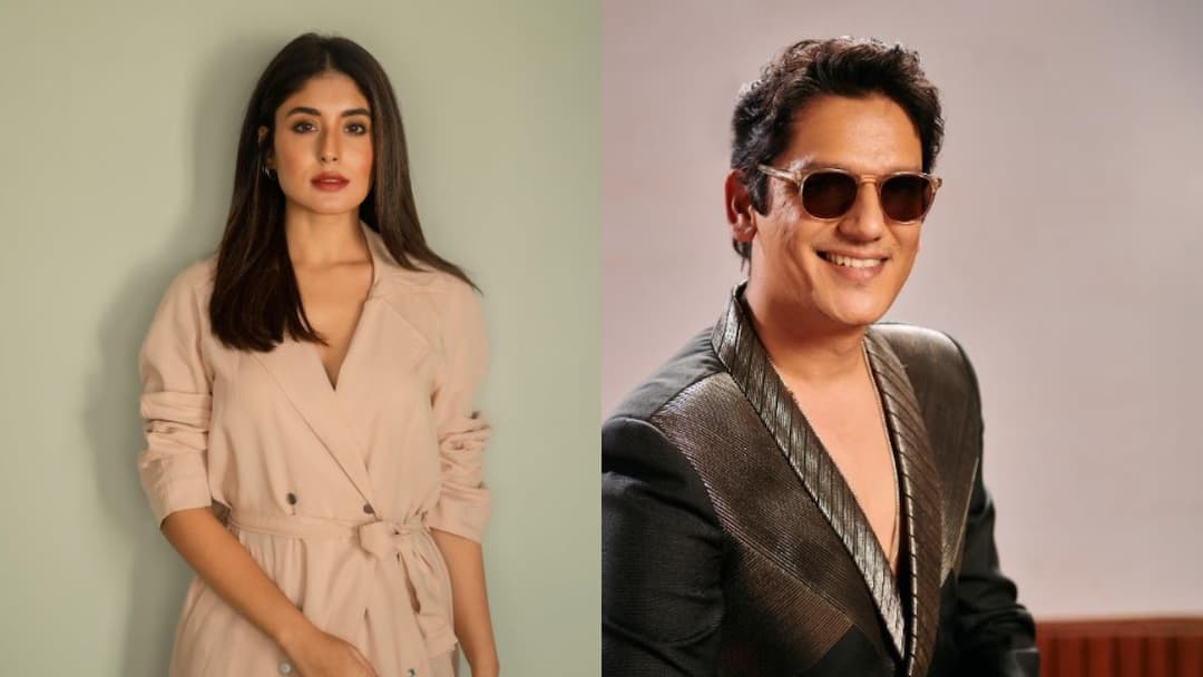 Kritika Kamra Confirms Playing Lead Opposite Vijay Varma In Web Series ...