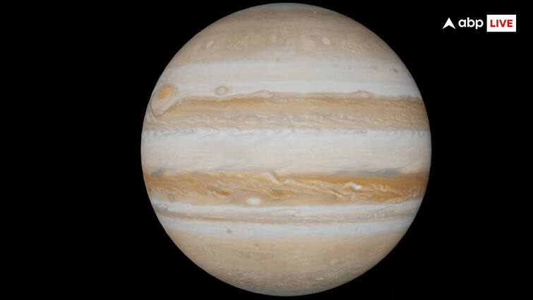 Why does Jupiter spin so fast science space क्यों ज्यूपिटर बहुत तेज स्पिन करता है? जान लें वजह