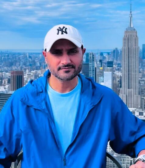 ਹਰਭਜਨ ਸਿੰਘ ਦਾ ਇਸ ਸ਼ਖਸ਼ 'ਤੇ ਫੁੱਟਿਆ ਗੁੱਸਾ, ਬੋਲੇ ਗੰਦੇ ਸ਼ਬਦ, ਫਿਰ...