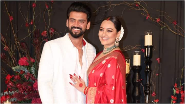 Sonakshi Sinha Zaheer Iqbal Wedding Reception Photos: సోనాక్షి సిన్హా, జహీర్ ఇక్బాల్ దంపతులు పెళ్ళైన వెంటనే రిసెప్షన్ దగ్గరకు వచ్చారు. బాలీవుడ్ సెలబ్రిటీలకు పార్టీ ఇచ్చారు. ఆ సందడి ఫొటోల్లో చూడండి.