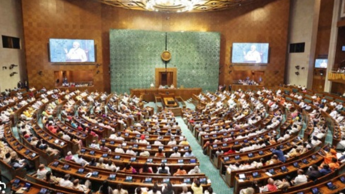 Parliament Session LIVE: I.N.D.I.A Bloc Stages Protest While Both Houses Convene In Second Week