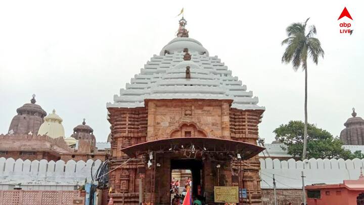এমনই আশ্চর্য ইঞ্জিনিয়ারিং এই মন্দিরের যে প্রধান চূড়ার ছায়া কখনও মন্দিরের প্রাঙ্গনে পড়েনা।