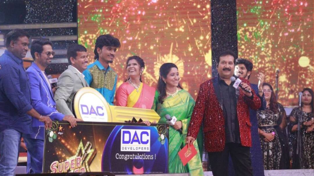 Super Singer 10: பிரமாண்டமாக நடந்த சூப்பர் சிங்கர் ஃபைனல்.. டைட்டில் வென்ற ஜான் ஜெரோமுக்கு குவியும் வாழ்த்து!