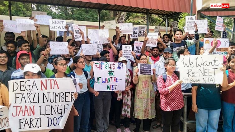 Anti Paper Leak law how affects students know NEET UGC NET NTA पेपर लीक पर बने सख्त कानून का छात्रों पर क्या पड़ेगा असर? हर स्टूडेंट जरूर जान लें ये बात