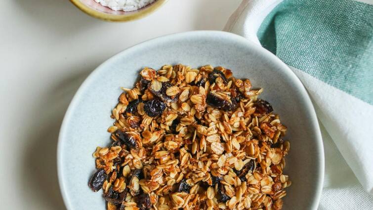 Oats For Weight Loss Fact Or Fiction? Experts Share Insights know facts Oats For Weight Loss: உடல் எடை குறைக்க ஓட்ஸ் உதவுமா? நிபுணர்கள் சொல்வதென்ன? ஓர் அலசல்